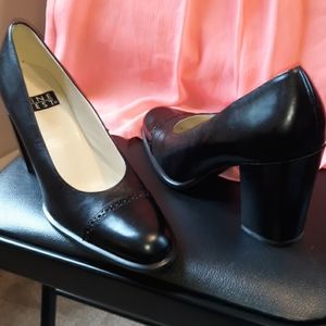 New ladies pump heels nine west 8.5
